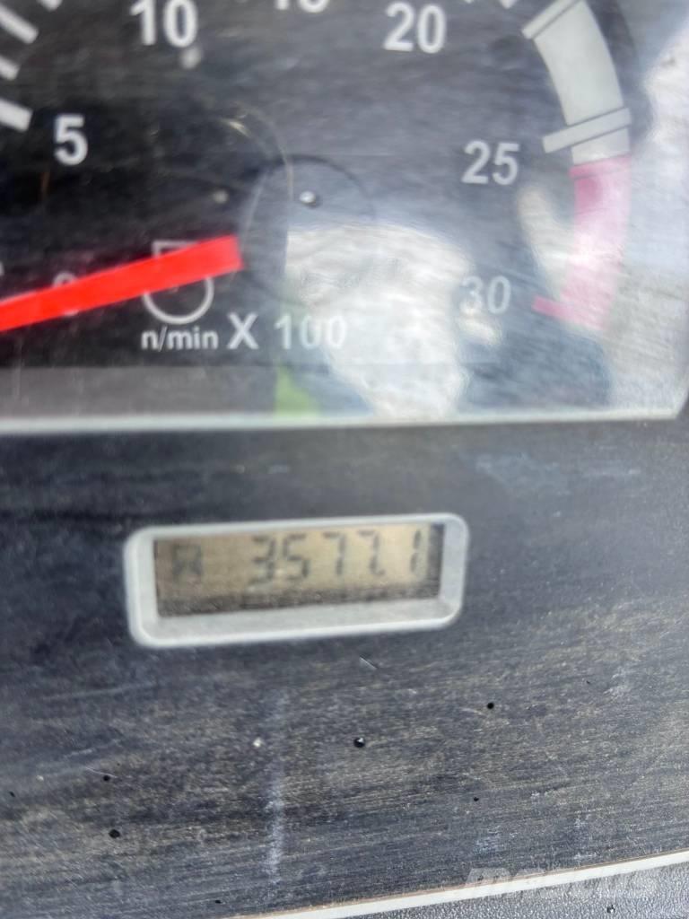 CAT 432 F Екскаватори-навантажувачі