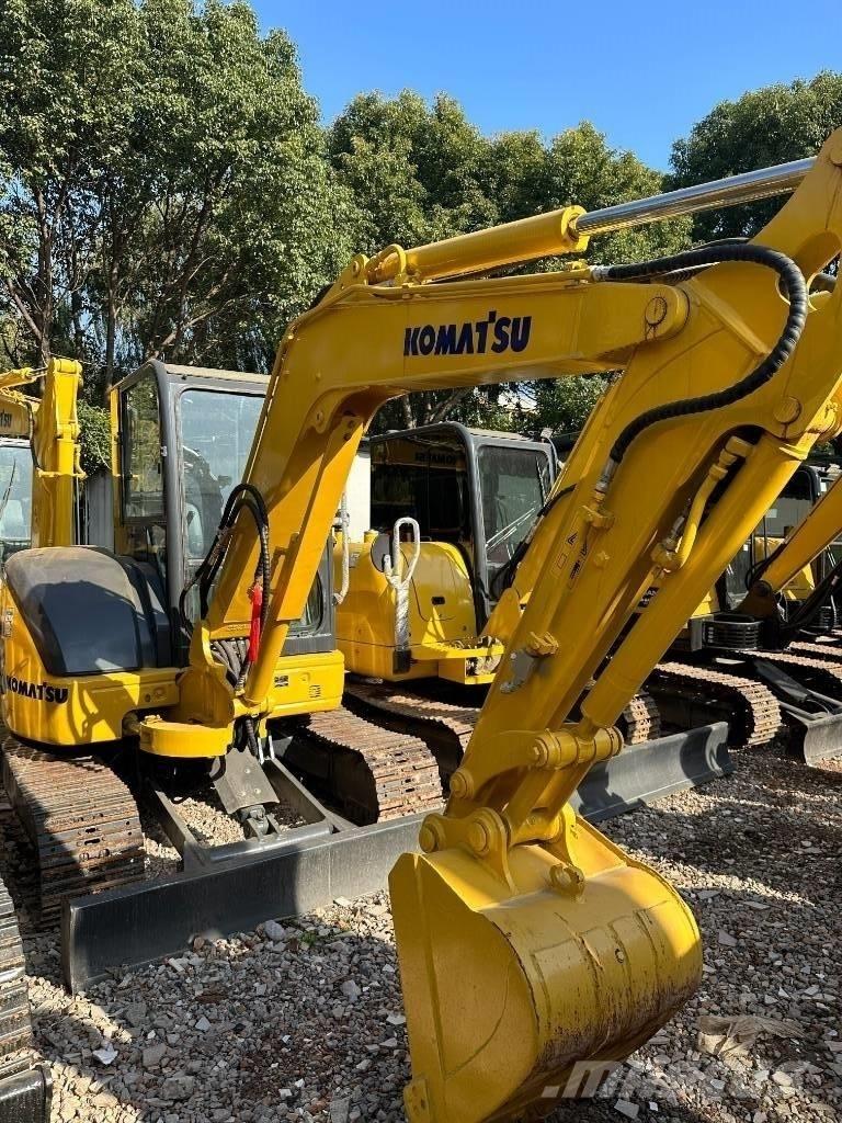 Komatsu PC 40 Гусеничні екскаватори