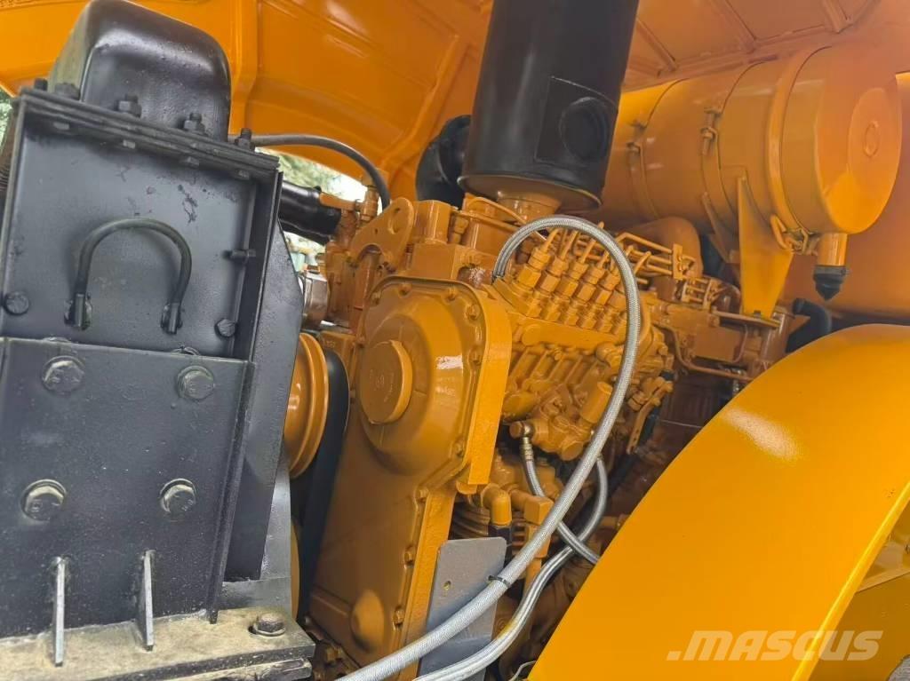 XCMG XS 223 J Грунтові котки