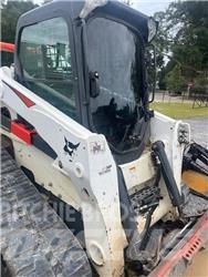 Bobcat T870 Міні-навантажувачі