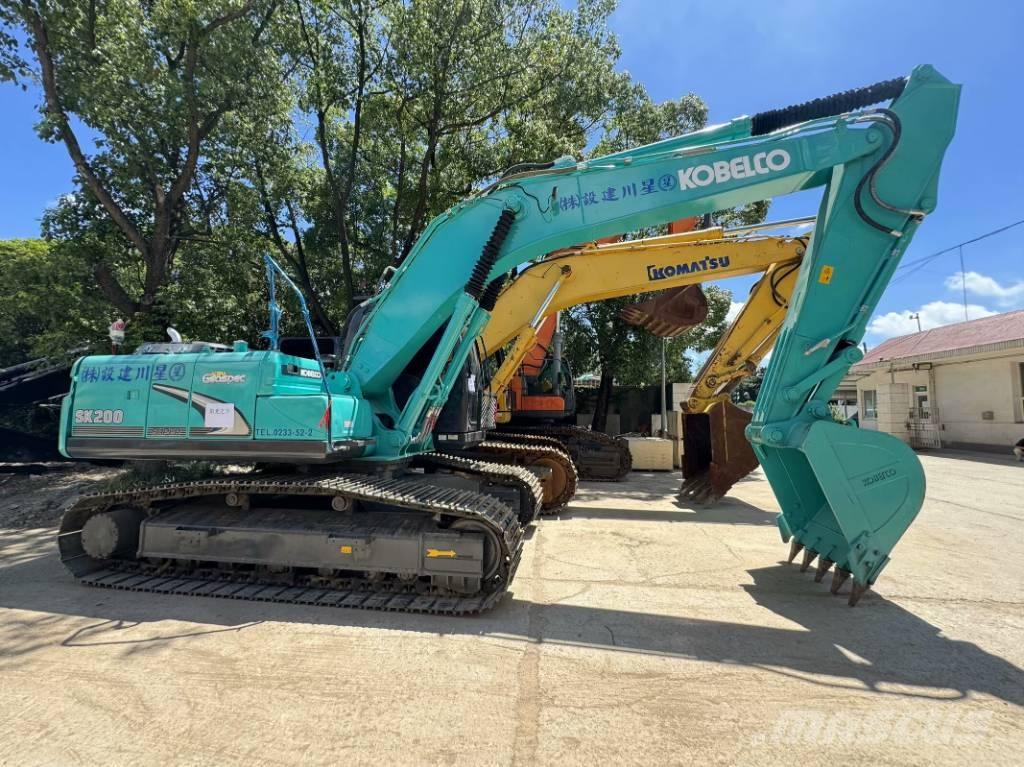 Kobelco SK200-8 Гусеничні екскаватори