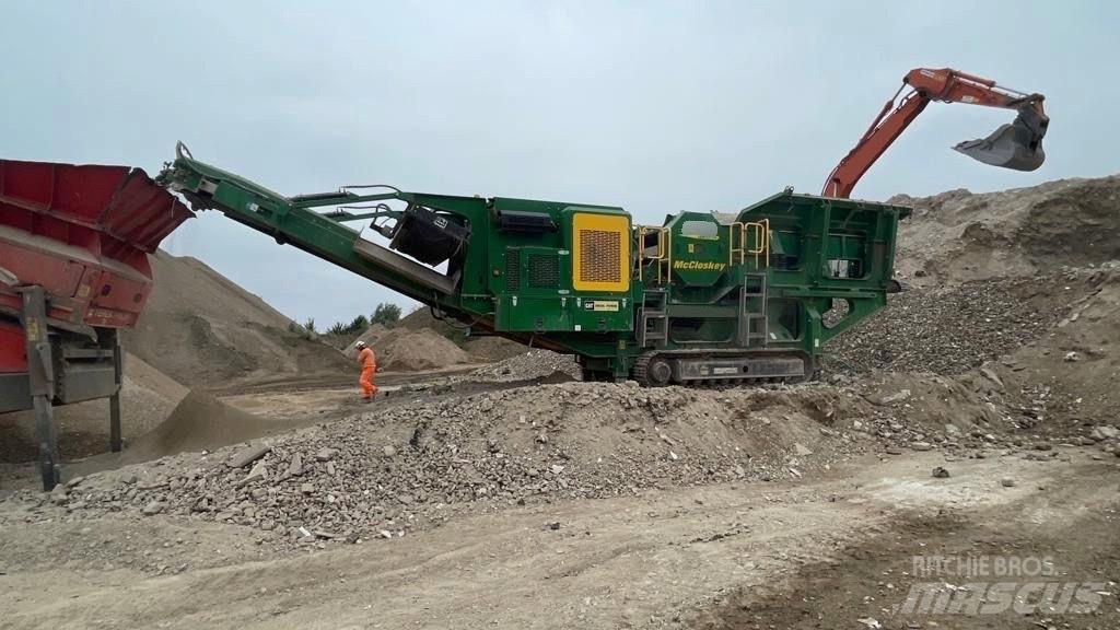McCloskey J40V2 Мобільні дробарки