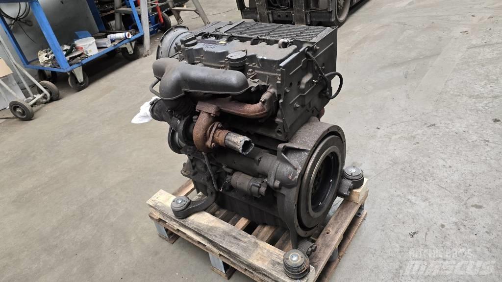 Deutz BF4L2011 (24V) Двигуни