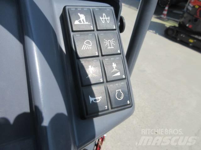 Dynapac CC 1300 VI Котки тротуарні