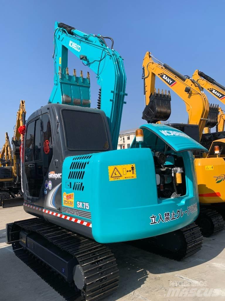Kobelco SK 75 Міні-екскаватори < 7т