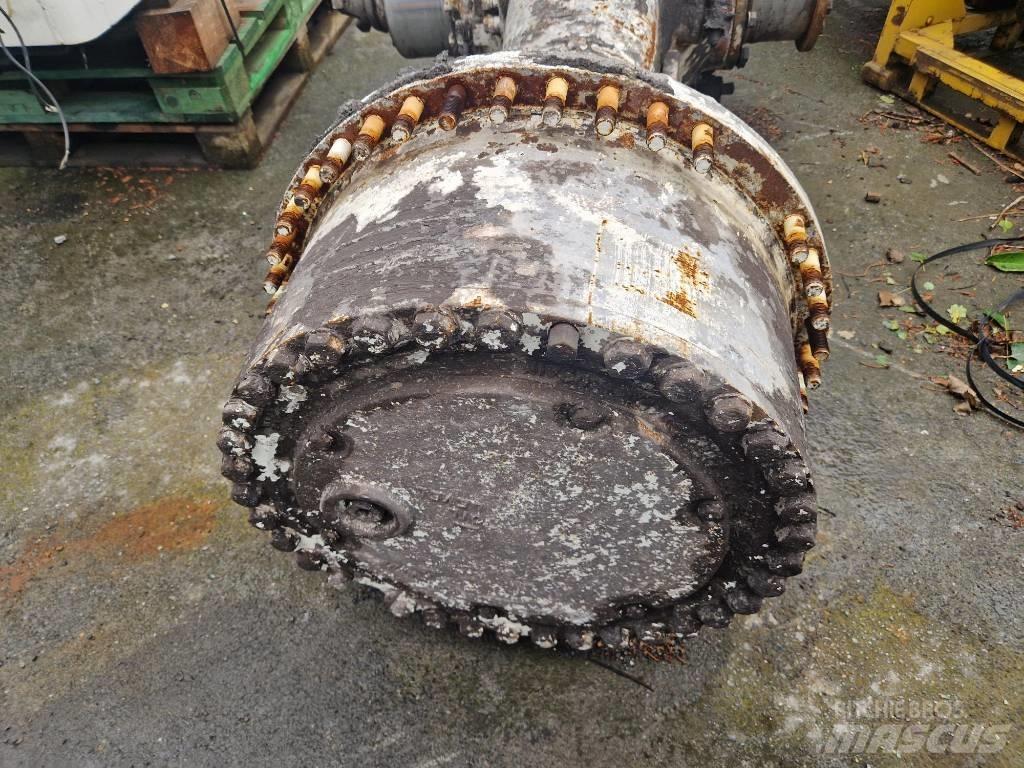 CAT 988 F II Осі