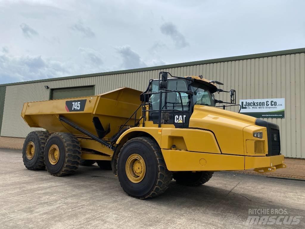 CAT 745 C Зчленовані самоскиди