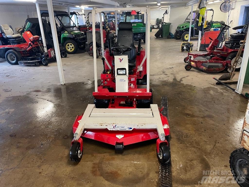 Ventrac 3100 Самохідні газонокосарки