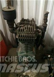 Manitowoc 4000 W Запчастини для кранів