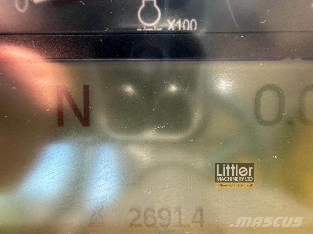 CAT 775 G Зчленовані самоскиди