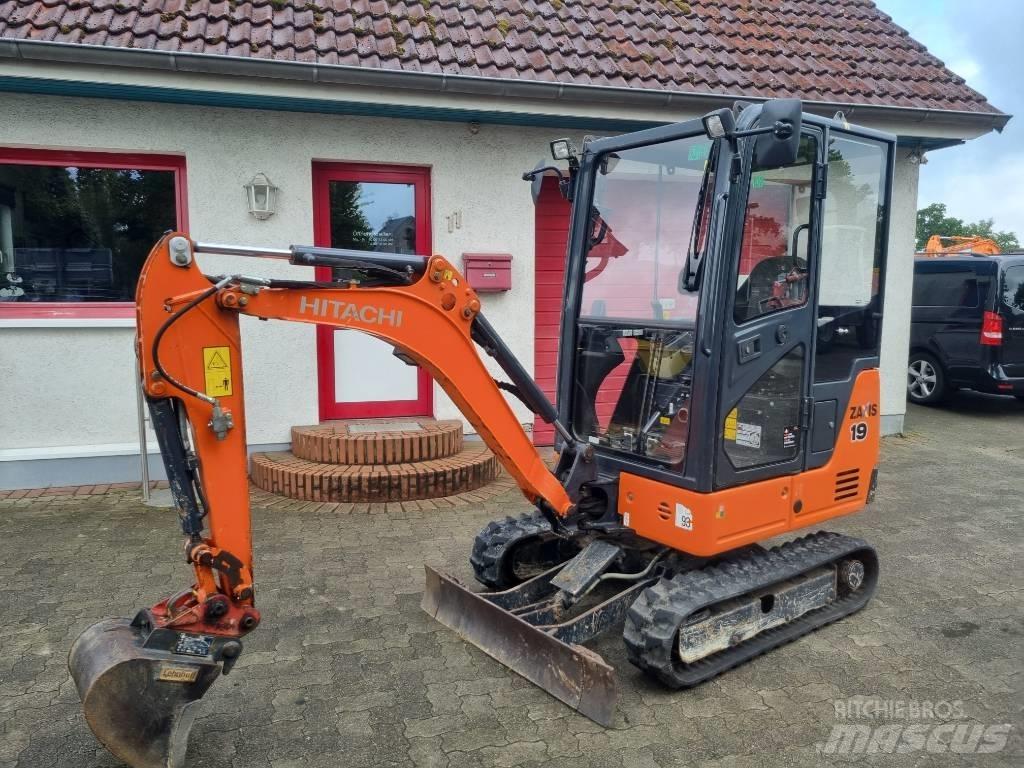 Hitachi ZX 19-5 Міні-екскаватори < 7т