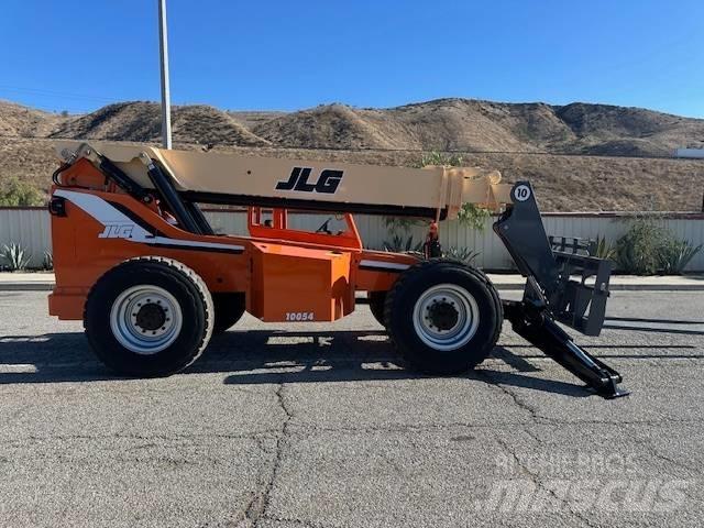 JLG 1055 Телескопічні навантажувачі