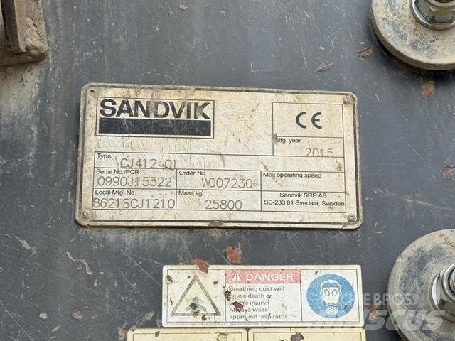 Sandvik CJ 412 Мобільні дробарки