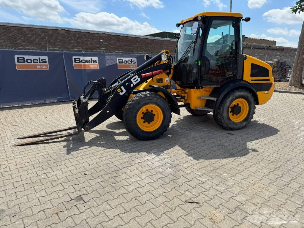 JCB 409 Фронтальні навантажувачі