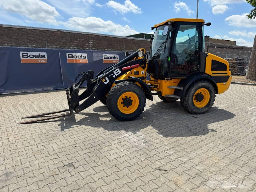 JCB 409 Фронтальні навантажувачі