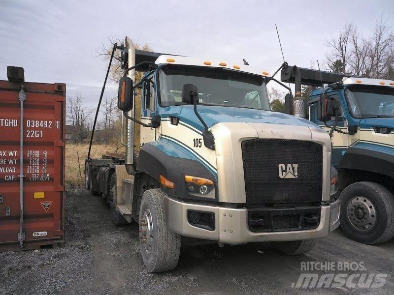 CAT CT 660 Контейнеровози
