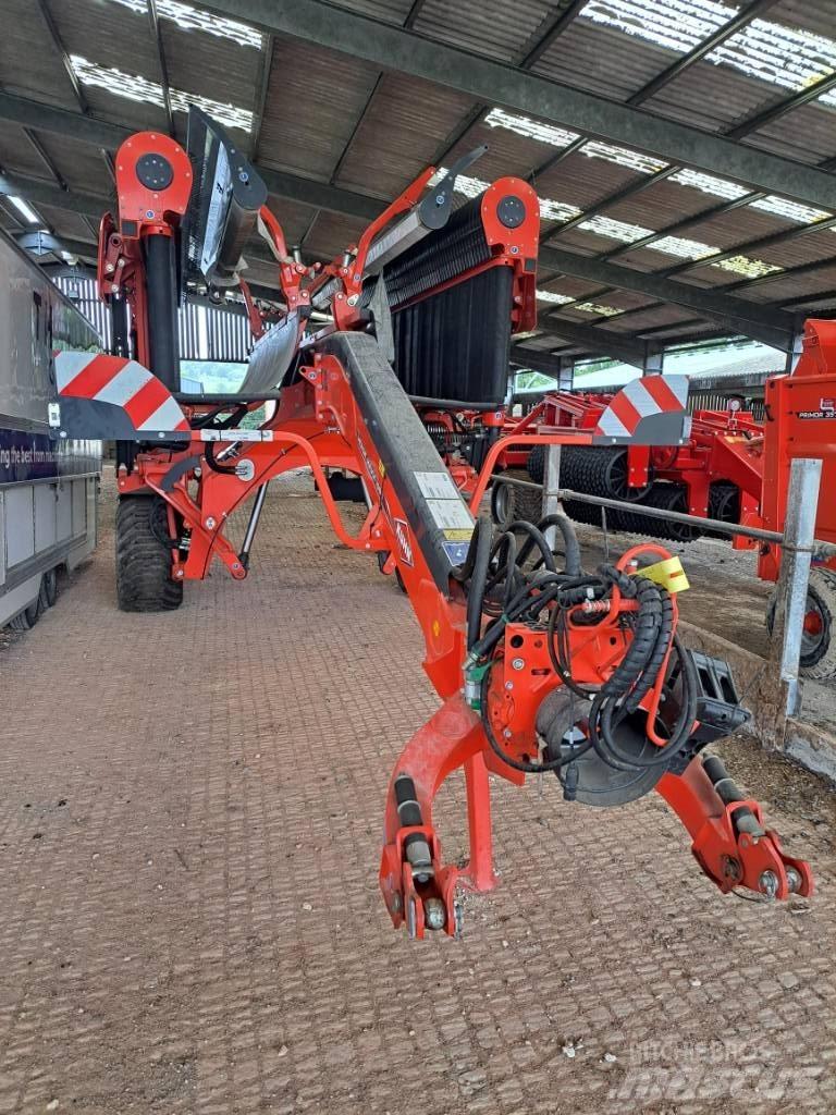 Kuhn Merge Maxx Граблі і сінозворушувачі