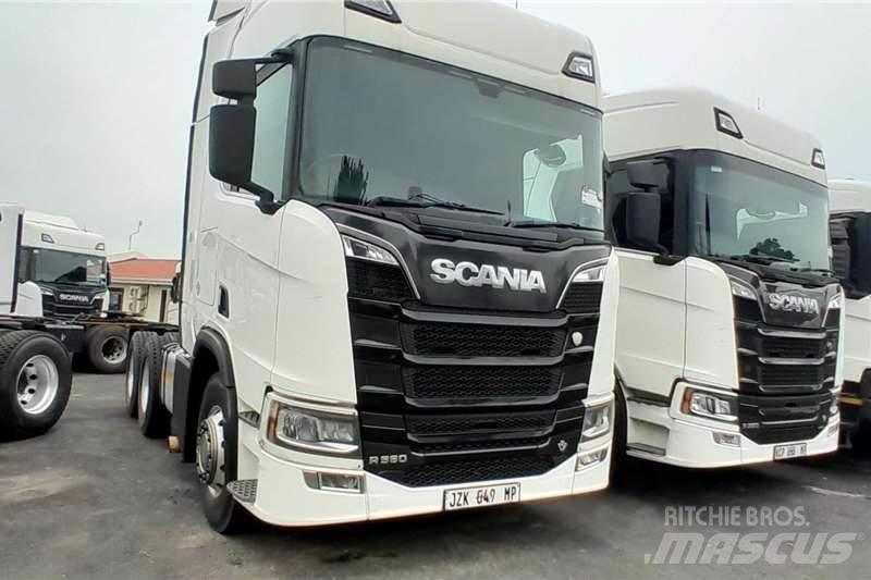 Scania R560 Вантажівки / спеціальні