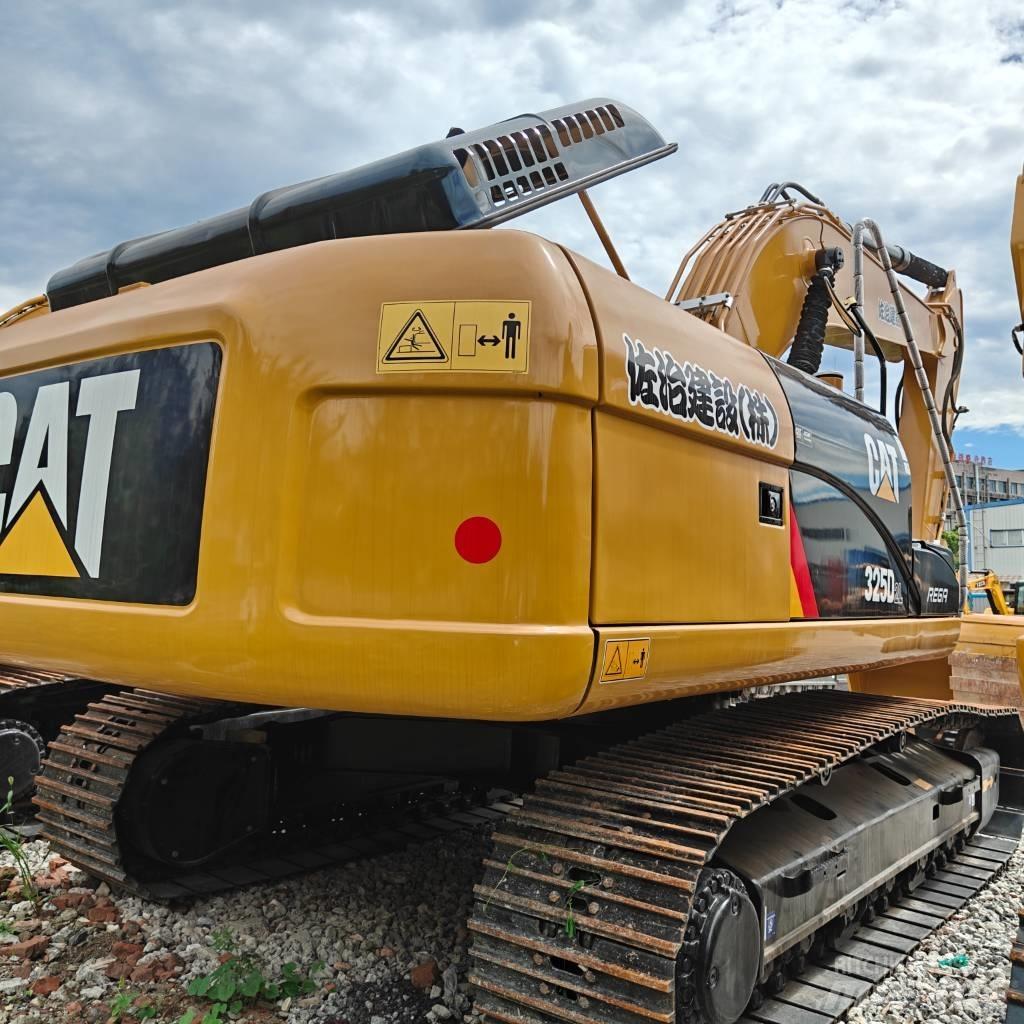 CAT 325D Гусеничні екскаватори