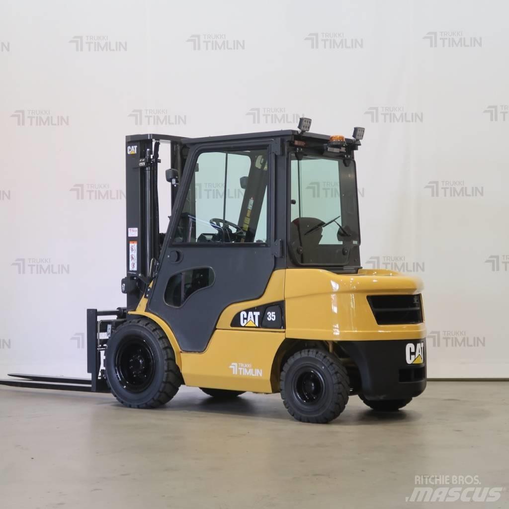 CAT DP35NT Дизельні навантажувачі