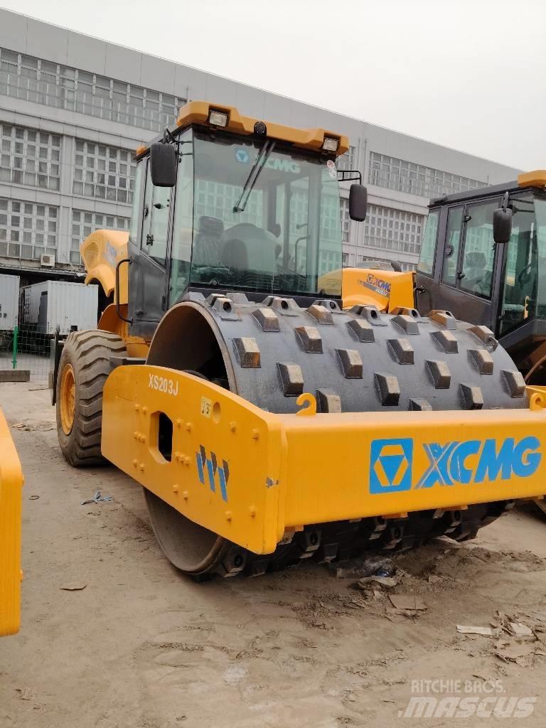 XCMG XS 203 J Грунтові котки