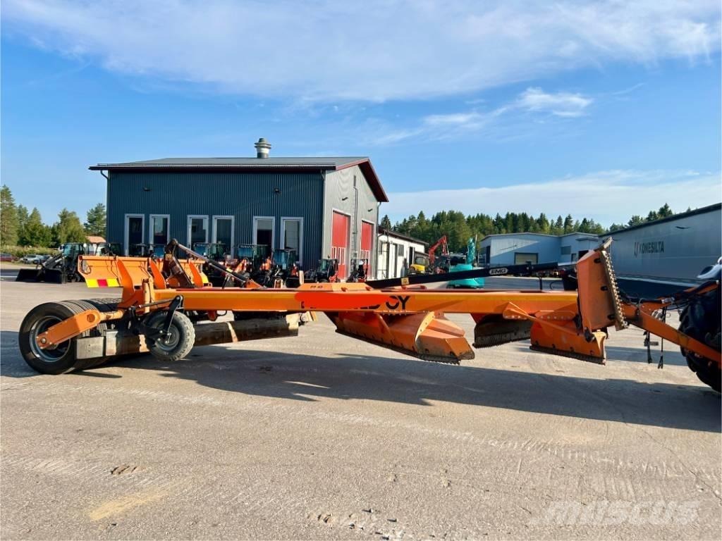 FMG TLN 570 Грейдери