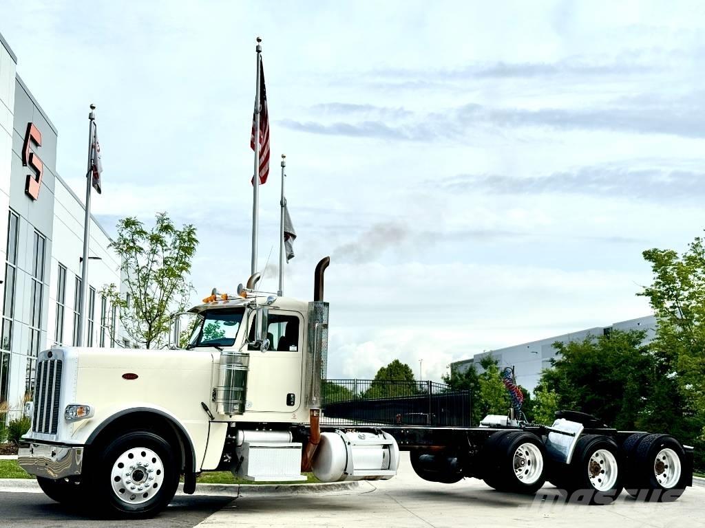 Peterbilt 389 Тягачі