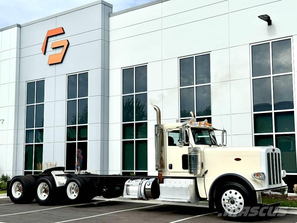 Peterbilt 389 Тягачі
