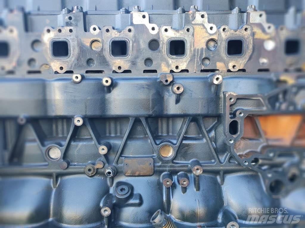 MAN D2066 440 hp Двигуни
