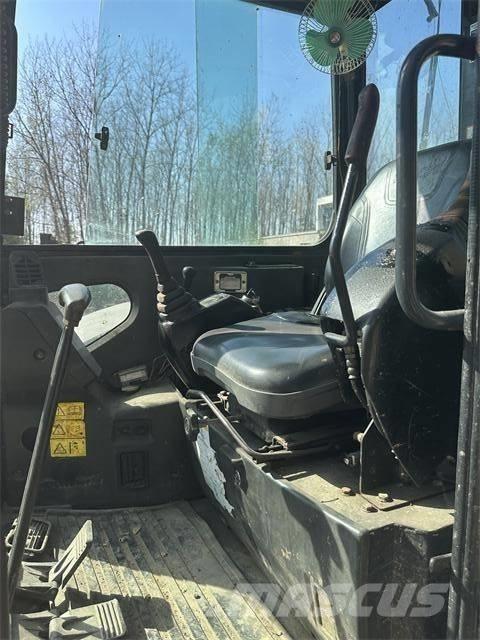 Hitachi ZX50 Міні-екскаватори < 7т