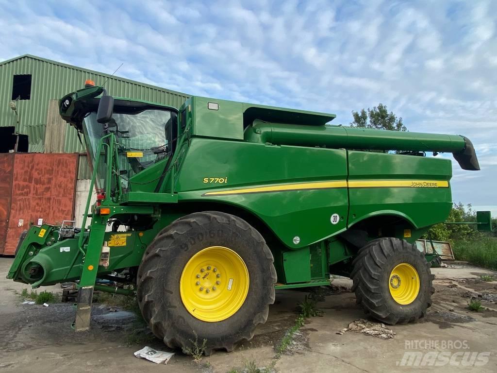 John Deere S770 Зернозбиральні комбайни