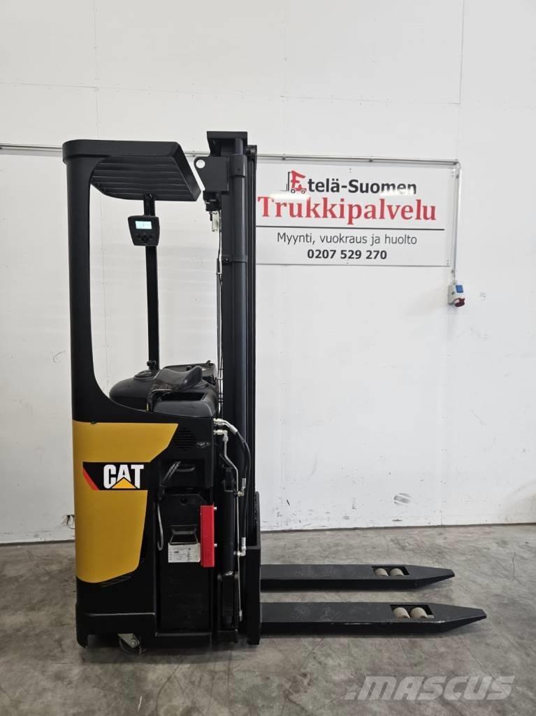 CAT NSR16N (Vuokralla) Самохідні електроштабелери