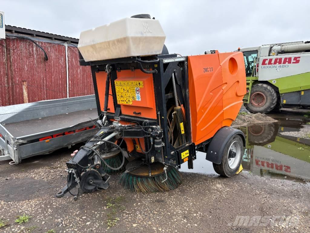 Pronar ZMC 2.0 Підмітальні машини