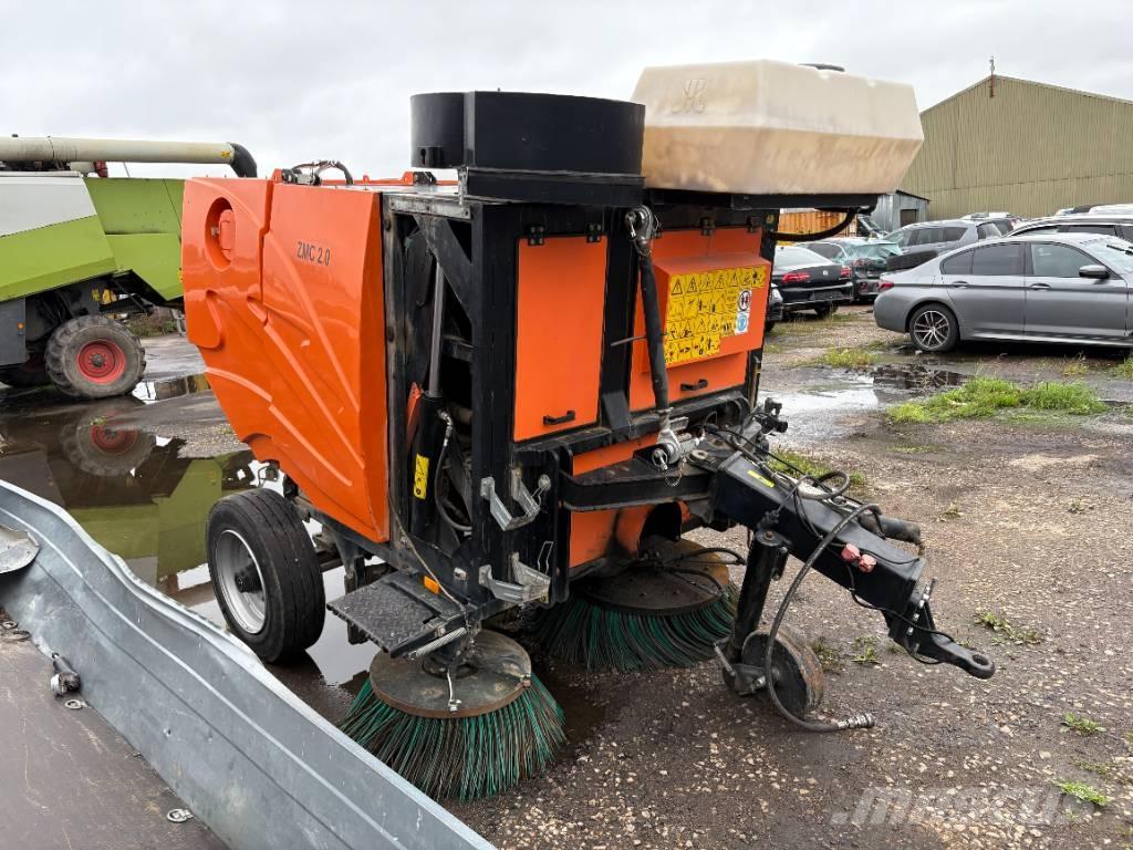 Pronar ZMC 2.0 Підмітальні машини