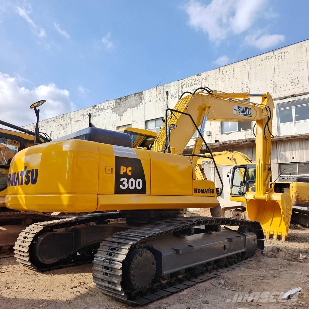 Komatsu PC 300-7 Гусеничні екскаватори