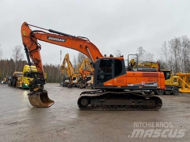 Doosan DX 255 LC-5 Гусеничні екскаватори