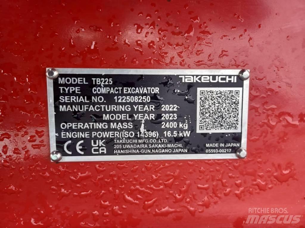 Takeuchi TB 225 Міні-екскаватори < 7т