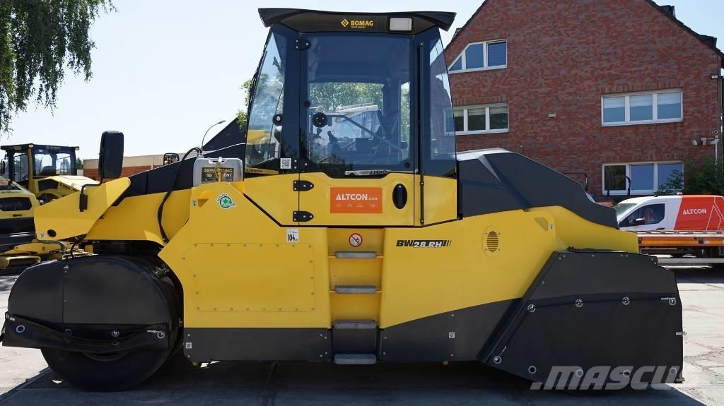 Bomag BW 28 RH Пневматичні катки
