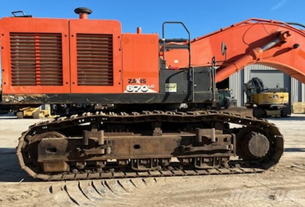 Hitachi ZX670LC-6 Гусеничні екскаватори