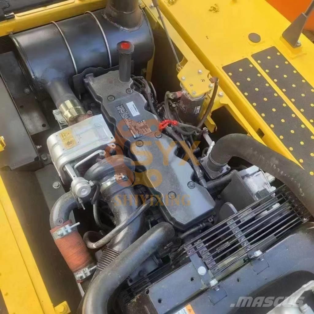 Komatsu PC 240 LC-8 Гусеничні екскаватори