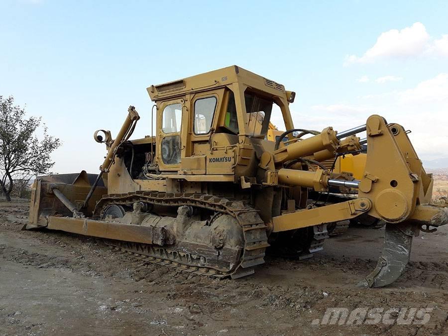 Komatsu D 155 A-1 Гусеничні бульдозери