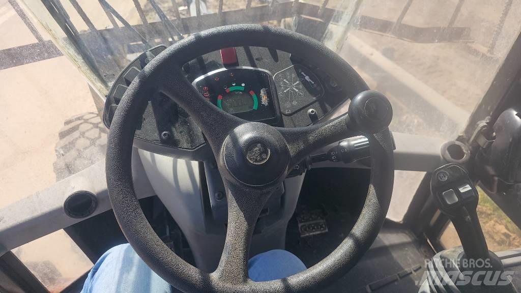 CAT 432 D Екскаватори-навантажувачі