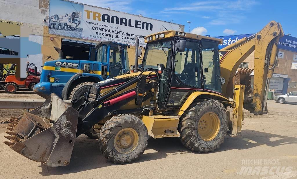 CAT 432 D Екскаватори-навантажувачі