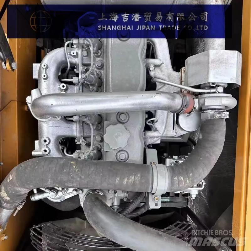 Sany SY 135 Гусеничні екскаватори