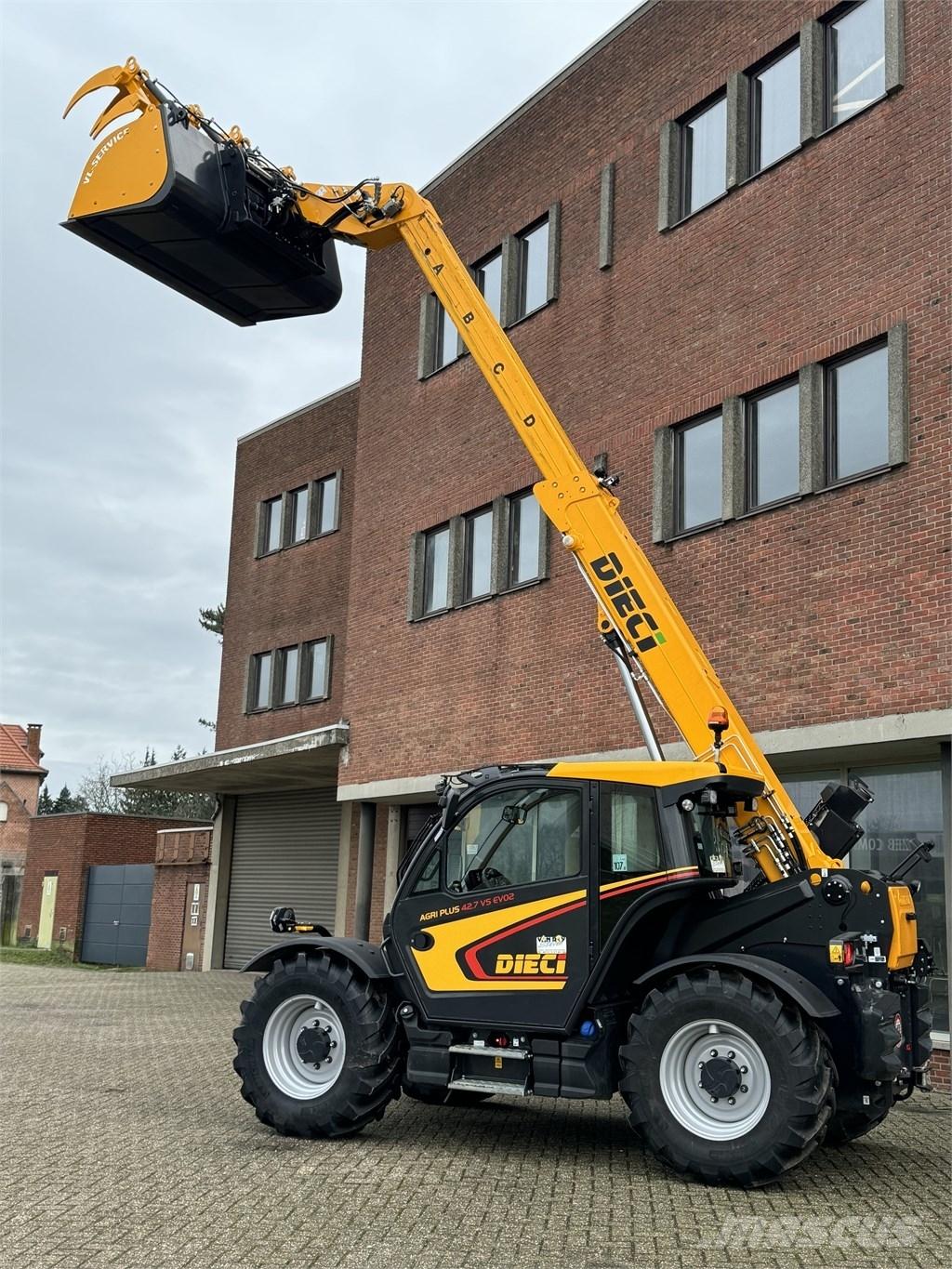 Dieci Agri plus 42.7 Телескопічний навантажувач