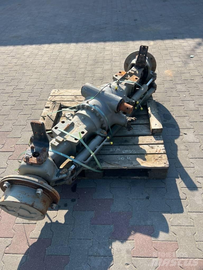 JCB 535-140 Осі