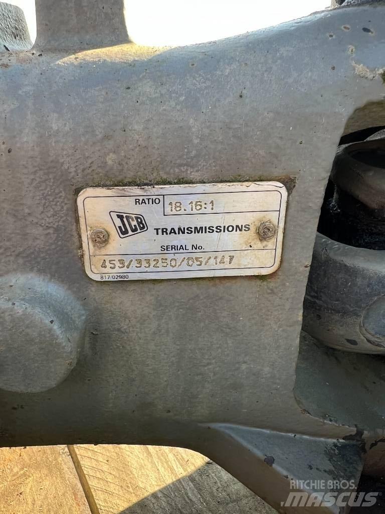 JCB 535-140 Осі
