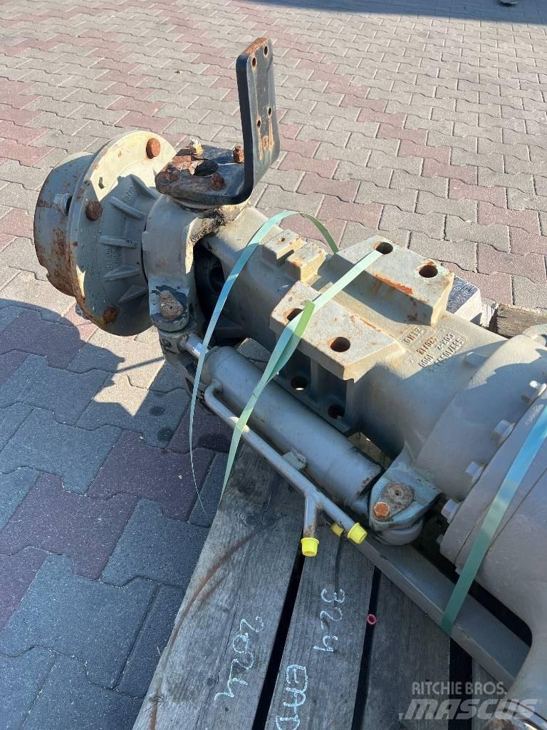 JCB 535-140 Осі