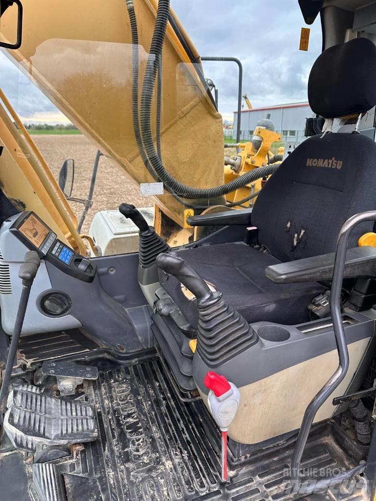 Komatsu PC 240 NLC-8 Гусеничні екскаватори