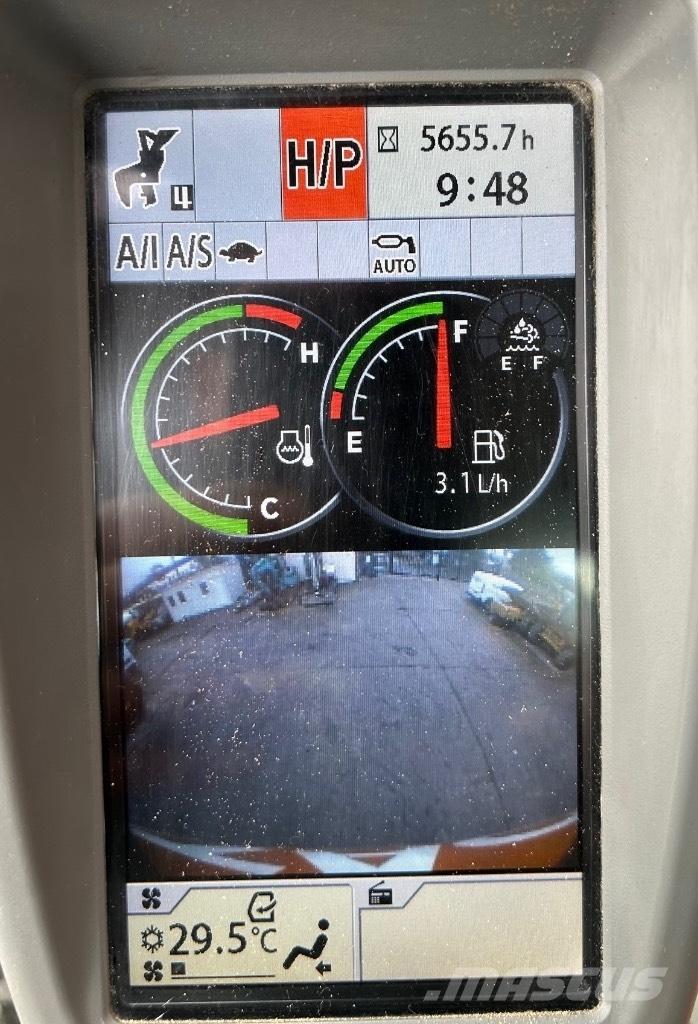 Hitachi 490 Гусеничні екскаватори